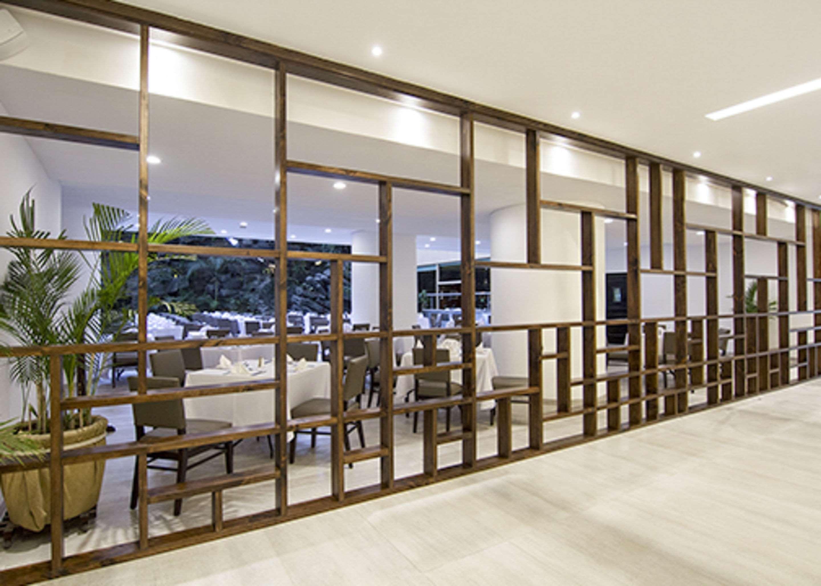Clarion Suites Ville de Guatemala Extérieur photo Interior of the hotel